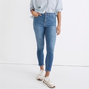 Madewell 10” High Rise Skinny Crop Jeans